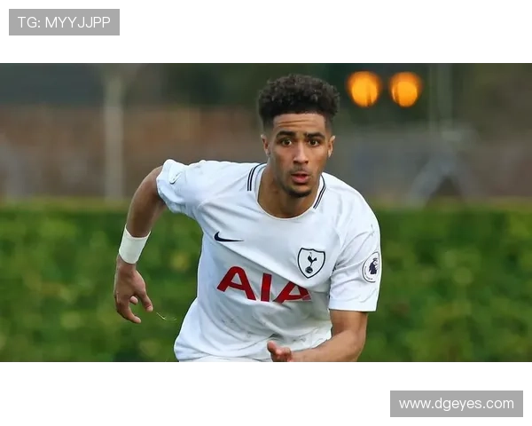 菲律宾归化热刺青训25岁前锋帕特森